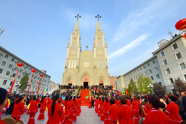 主教祝圣典礼4
