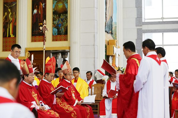 主教祝圣典礼25