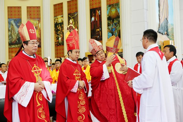 主教祝圣典礼35